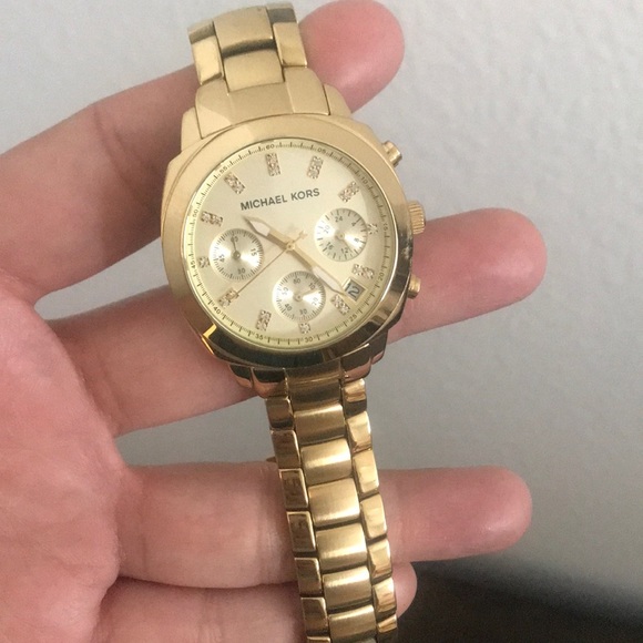 Michael Kors Gold Watch - Picture 1 of 3